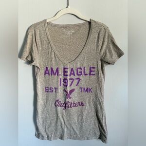 American Eagle Outfitters Heathered Gray Tee with Purple Graphic